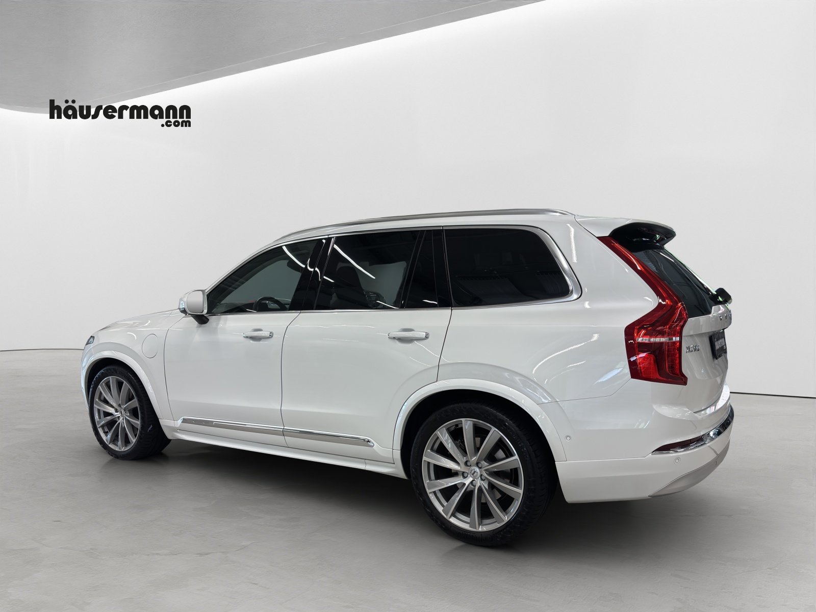 VOLVO XC90 2.0 T8 TE Inscription 7P. eAWD, Hybride Rechargeable Essence/Électricité, Occasion / Utilisé, Automatique - 3