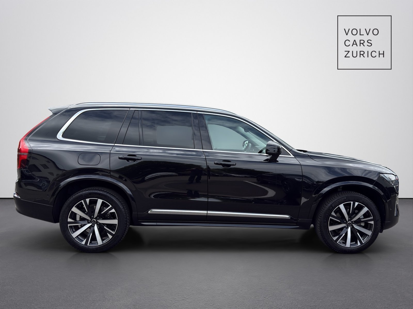 VOLVO XC90 2.0 B5 MH Plus Bright AWD, Mild-Hybrid Petrol/Electric, Second hand / Used, Automatic - 4