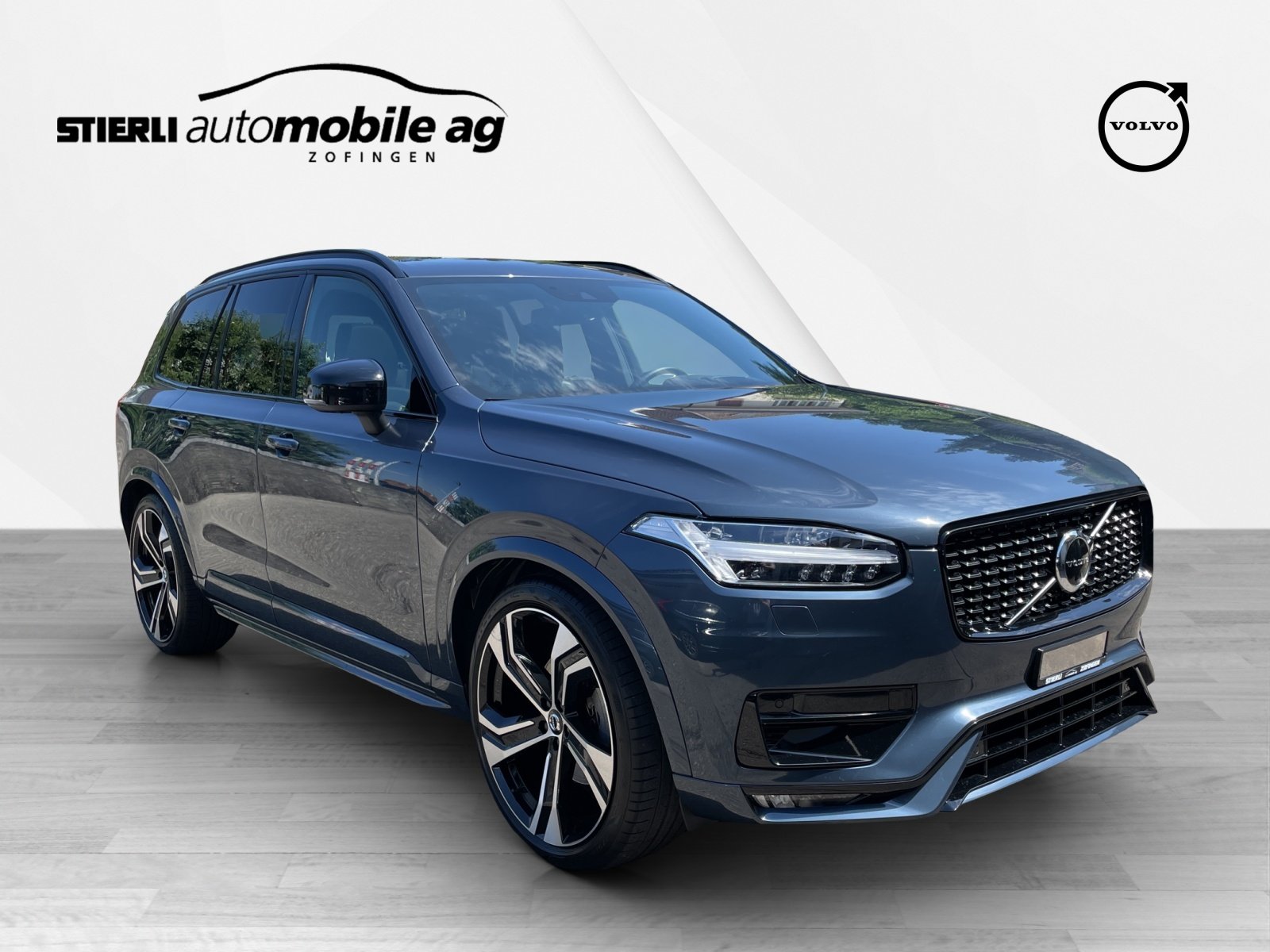 VOLVO XC90 2.0 B5 MH R-Design 7P. AWD, Mild-Hybrid Diesel/Electric, Second hand / Used, Automatic - 3