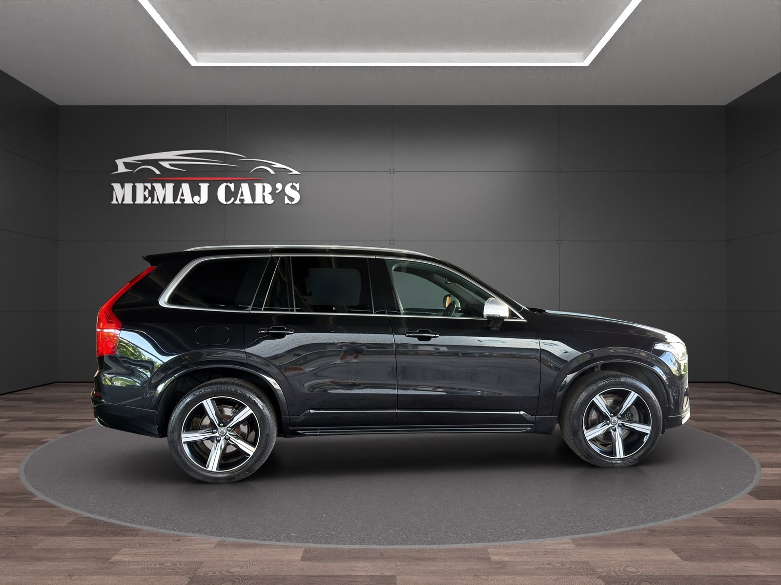VOLVO XC90 T8 AWD R-Design Geartronic 7 Plätzer Pano, Plug-in-Hybrid Petrol/Electric, Second hand / Used, Automatic - 4