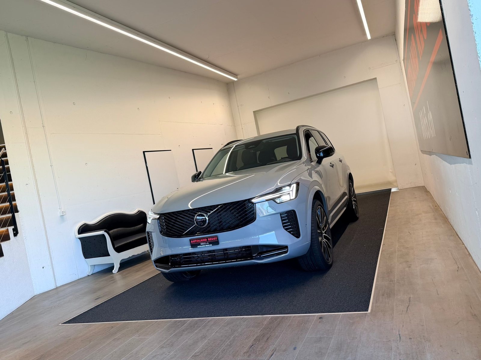 VOLVO XC90 T8 eAWD PluginHybrid Plus Dark Geartronic, Plug-in-Hybrid Benzina/Elettrica, Occasioni / Usate, Automatico - 3