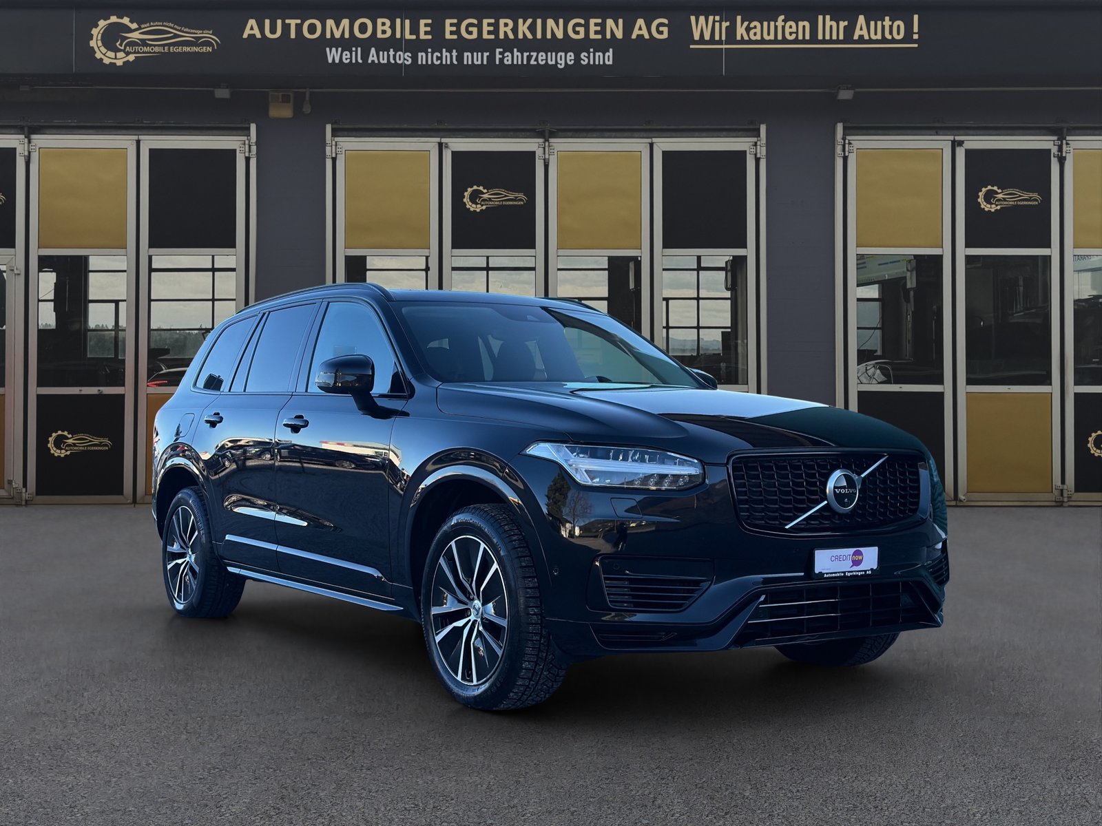 VOLVO XC90 2.0 T8 TE R-Design 7P. eAWD, Hybride Rechargeable Essence/Électricité, Occasion / Utilisé, Automatique - 3