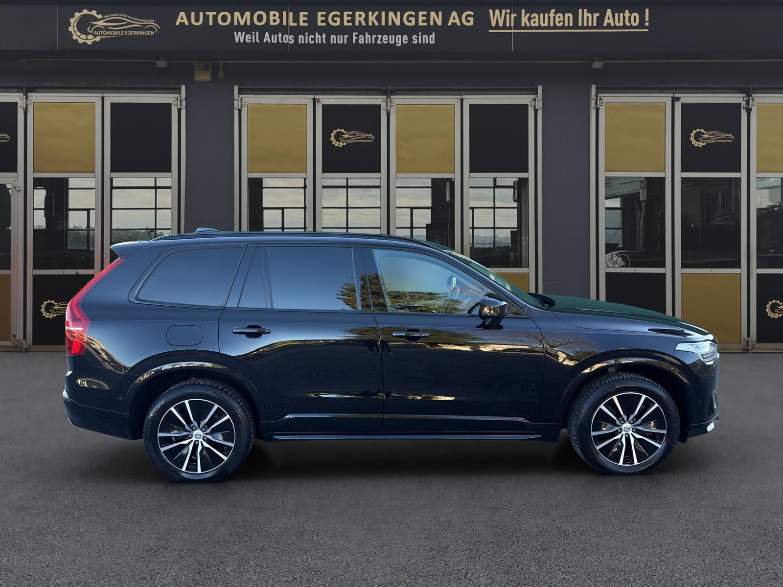 VOLVO XC90 2.0 T8 TE R-Design 7P. eAWD, Hybride Rechargeable Essence/Électricité, Occasion / Utilisé, Automatique - 4