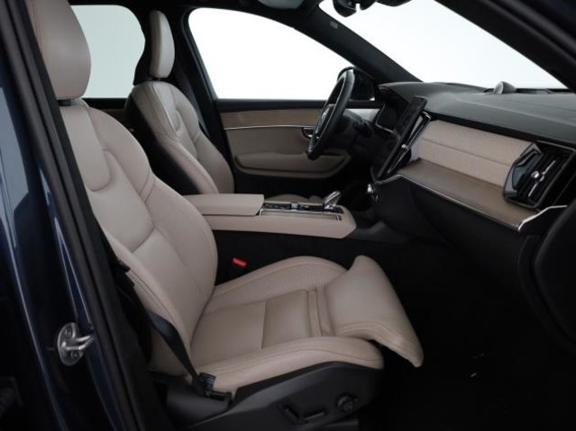 VOLVO XC90 T8 eAWD PluginHybrid Ultra Dark Geartronic, Plug-in-Hybrid Petrol/Electric, Second hand / Used, Automatic - 4