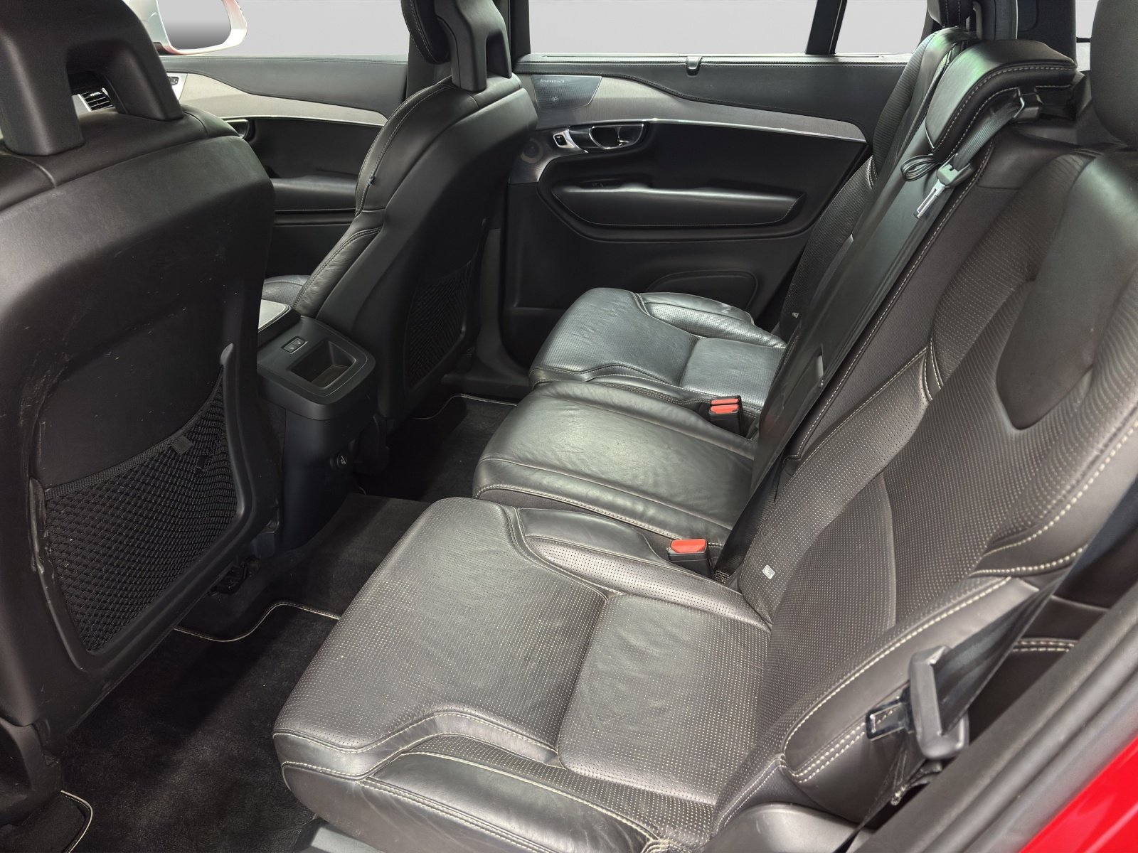 VOLVO XC90 2.0 T6 AWD R-Design 5-Plätzer, Benzin, Occasion / Gebraucht, Automatik - 5