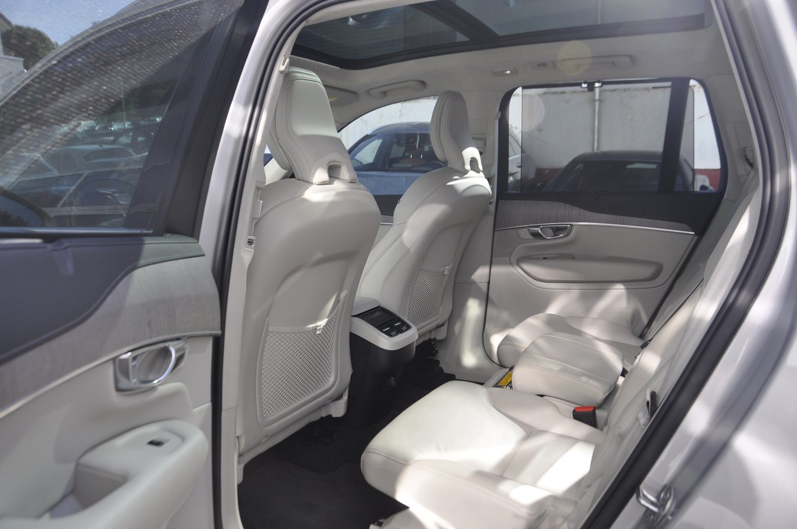 VOLVO XC90 B5 Diesel Mild Hybrid AWD Ultimate Bright Geartro, Mild-Hybrid Diesel/Electric, Second hand / Used, Automatic - 5