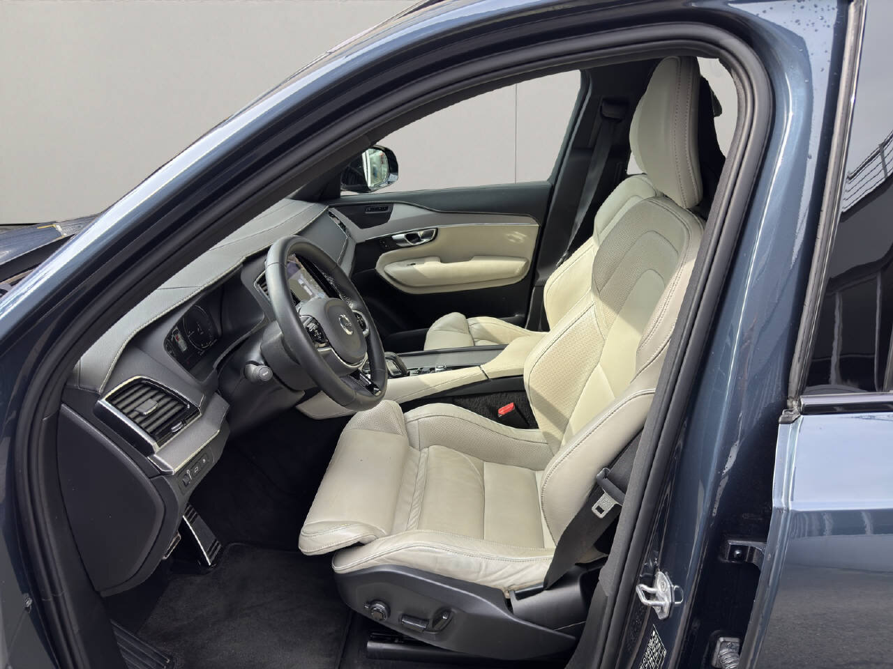 VOLVO XC90 2.0 T8 TE R-Design 7P. eAWD, Essence, Occasion / Utilisé, Automatique - 6