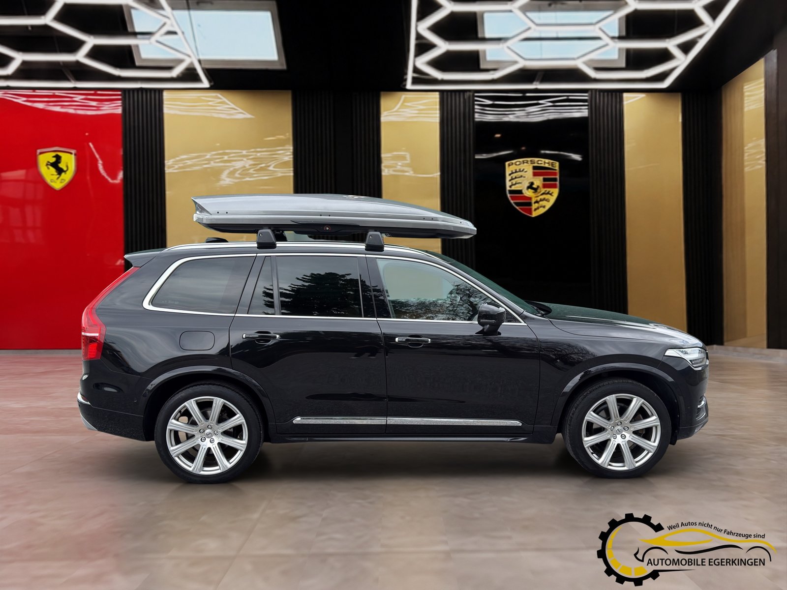 VOLVO XC90 2.0 D5 First Ed. 7P. AWD, Diesel, Second hand / Used, Automatic - 4