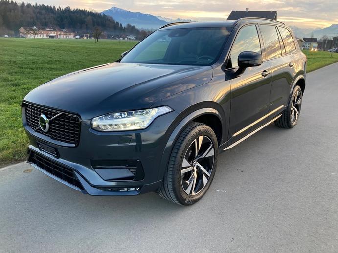 VOLVO XC90 B5 Benzin Mild Hybrid AWD R-Design Geartronic, Mild-Hybrid Petrol/Electric, Second hand / Used, Automatic