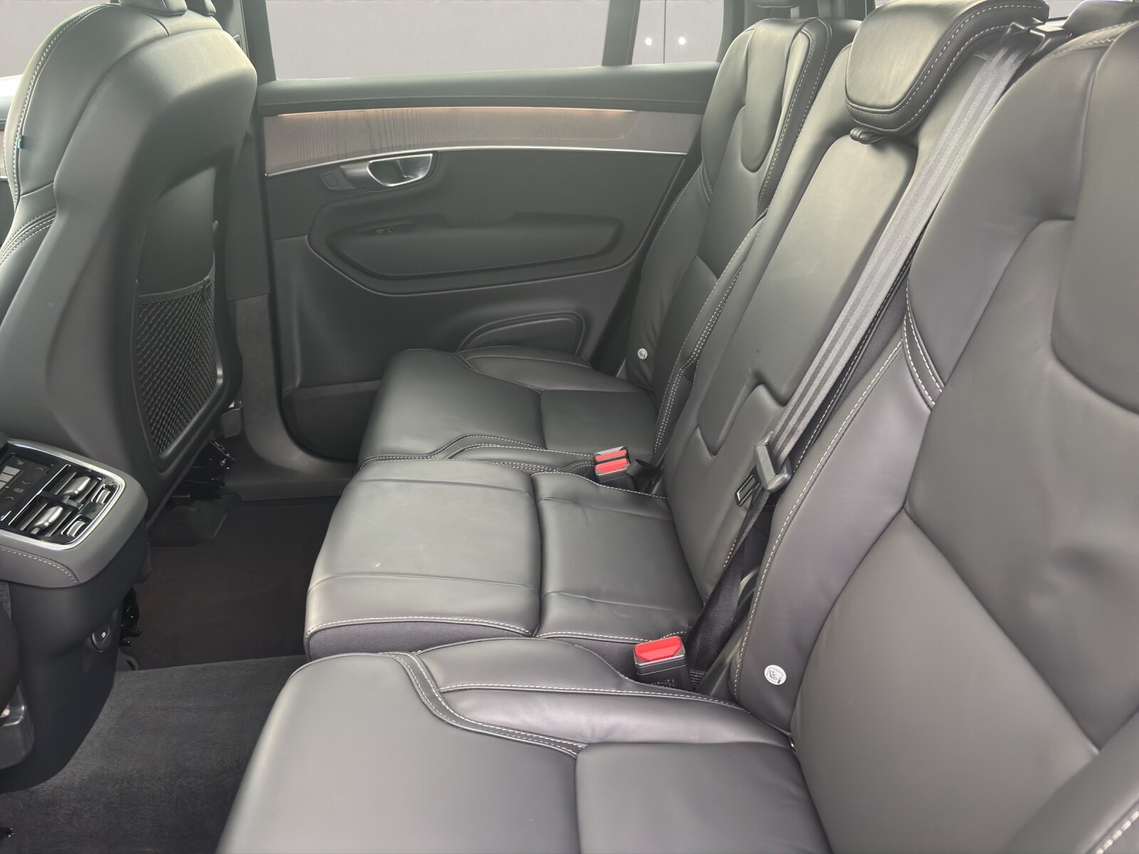 VOLVO XC90 2.0 B5 MH Plus Bright AWD, Mild-Hybrid Petrol/Electric, Second hand / Used, Automatic - 6