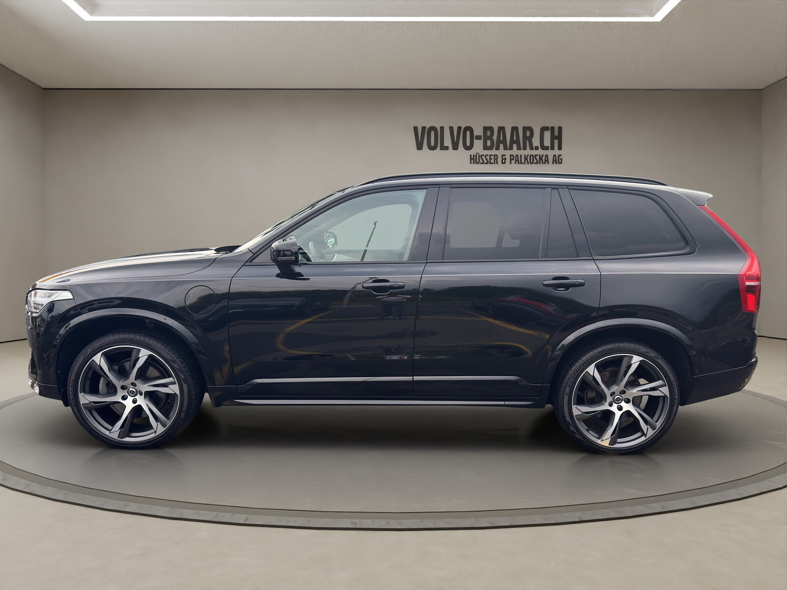 VOLVO XC90 2.0 T8 TE R-Design 7P. eAWD, Hybride Rechargeable Essence/Électricité, Occasion / Utilisé, Automatique - 2