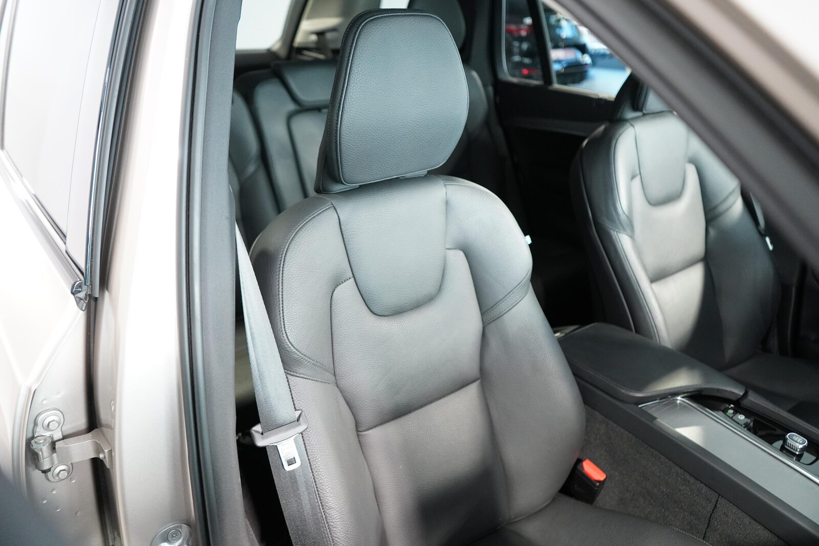 VOLVO XC90 2.0 B5 MH Plus Dark 7P. AWD, Hybride Leggero Benzina/Elettrica, Occasioni / Usate, Automatico - 7