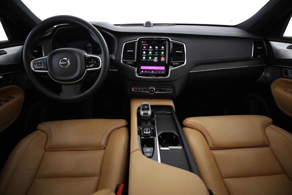 VOLVO XC90 2.0 T8 TE Ultimate Dark 7P. eAWD, Plug-in-Hybrid Petrol/Electric, Second hand / Used, Automatic - 7