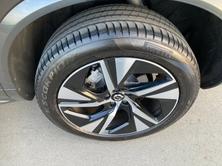 VOLVO XC90 B5 Benzin Mild Hybrid AWD R-Design Geartronic, Mild-Hybrid Petrol/Electric, Second hand / Used, Automatic - 7