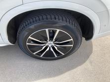 VOLVO XC90 T8 eAWD R-Design Expression Geartronic, Plug-in-Hybrid Benzin/Elektro, Occasion / Gebraucht, Automatik - 7