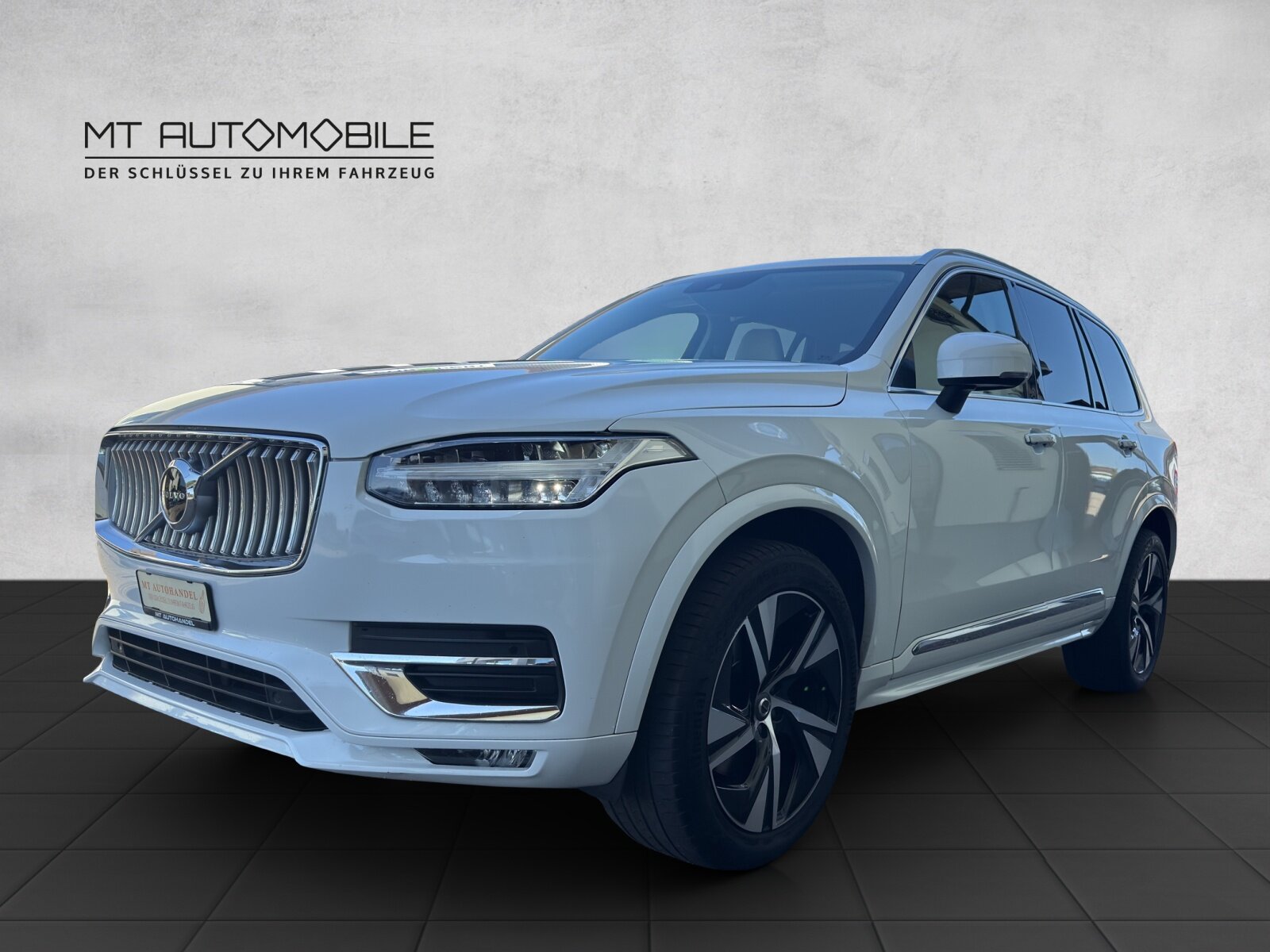 VOLVO XC90 B6 Benzin Mild Hybrid AWD Inscription Geartronic