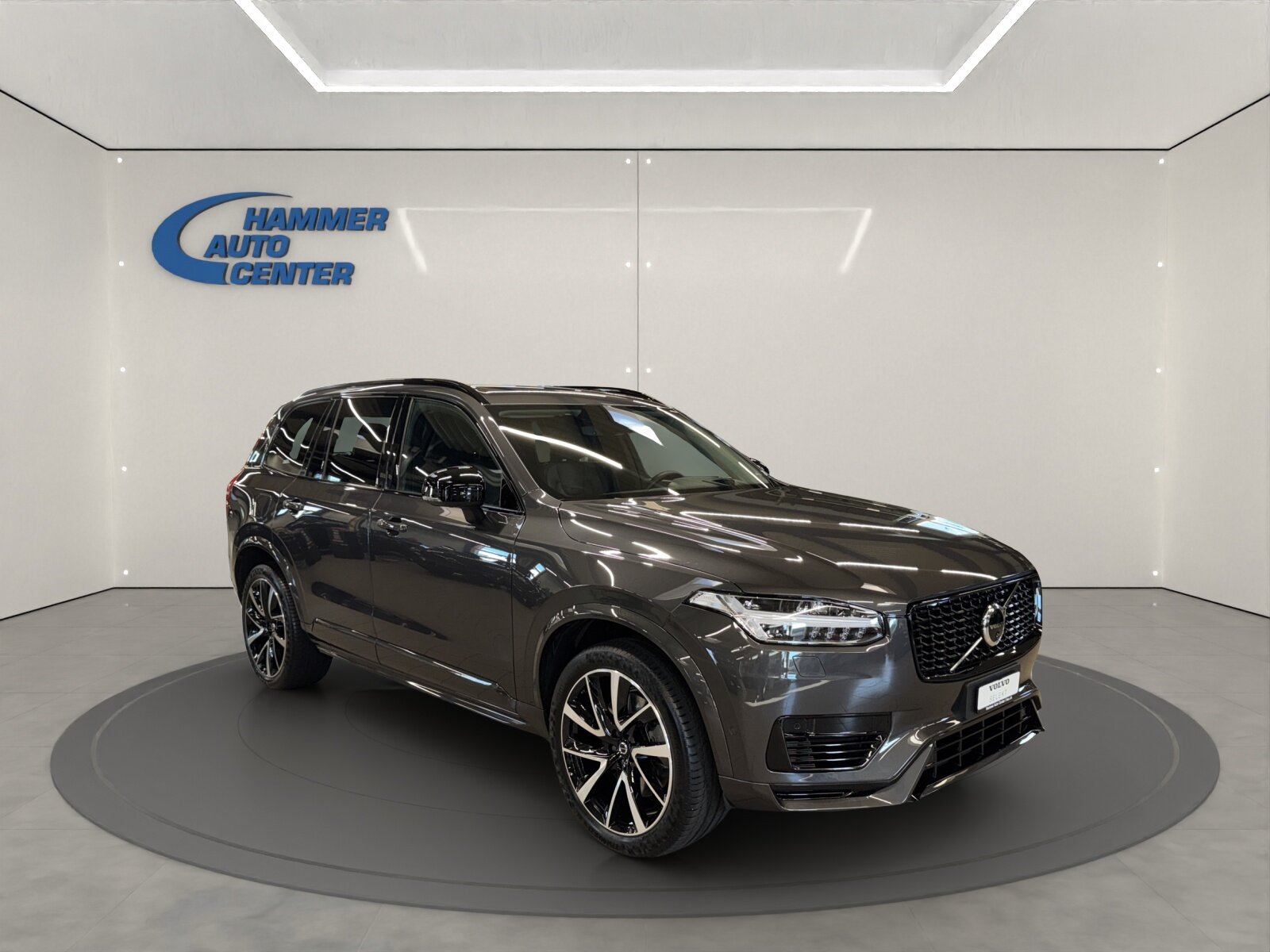VOLVO XC90 2.0 T8 TE Ultimate Dark 7P. eAWD, Hybride Rechargeable Essence/Électricité, Occasion / Utilisé, Automatique - 7