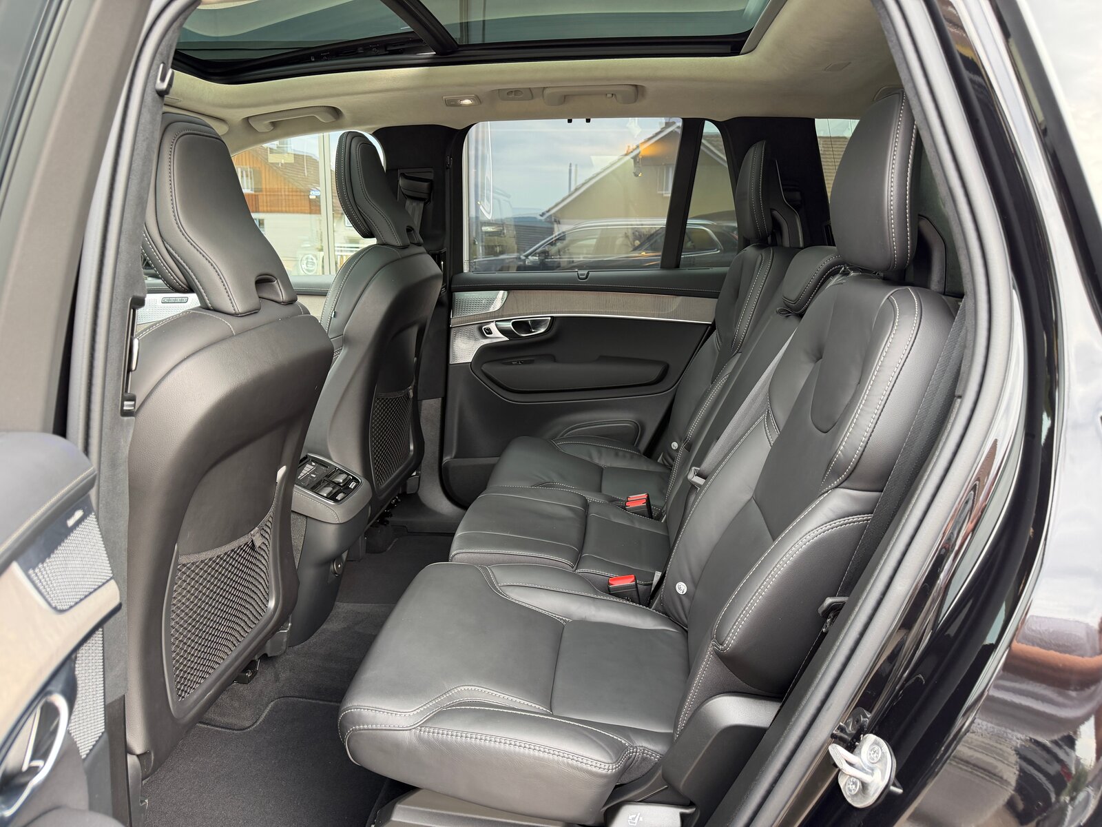 VOLVO XC90 B5 Benzin Mild Hybrid AWD Ultra Bright Geartronic *Bow, Hybride Leggero Benzina/Elettrica, Occasioni / Usate, Automatico - 4