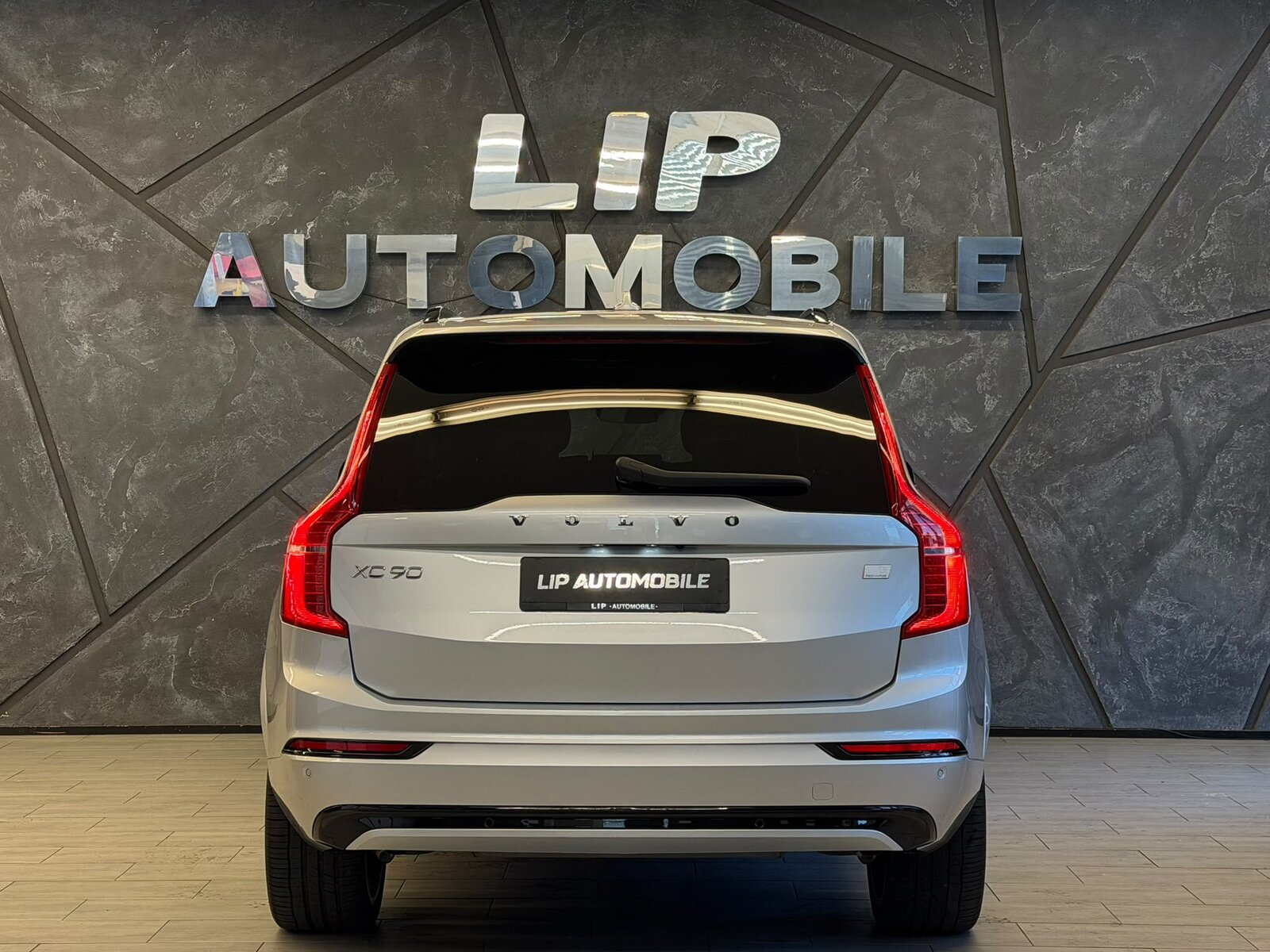 VOLVO XC90 T8 eAWD PluginHybrid Plus Dark Geartronic, Plug-in-Hybrid Benzin/Elektro, Occasion / Gebraucht, Automatik - 6
