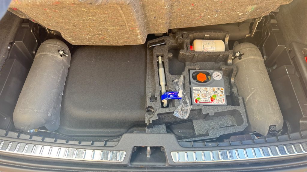 VOLVO XC90 2.0 T8 TE Ultimate Dark 7P. eAWD, Plug-in-Hybrid Benzina/Elettrica, Occasioni / Usate, Automatico - 7