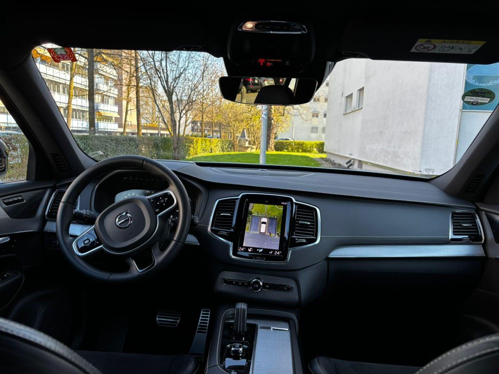VOLVO XC90 2.0 T8 TE R-Design 7P. eAWD, Plug-in-Hybrid Benzin/Elektro, Occasion / Gebraucht, Automatik - 6