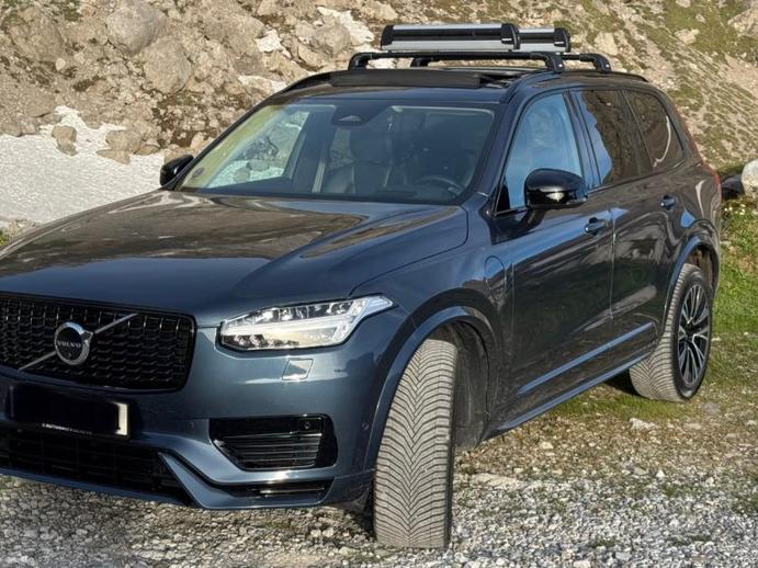 VOLVO XC90 2.0 T8 TE Ultimate Dark 7P. eAWD, Plug-in-Hybrid Benzin/Elektro, Occasion / Gebraucht, Automatik