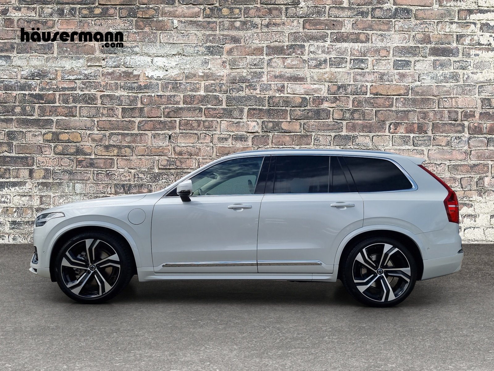 VOLVO XC90 2.0 T8 TE Ultimate Bright 7P. eAWD, Hybride Rechargeable Essence/Électricité, Voiture de démonstration, Automatique - 3