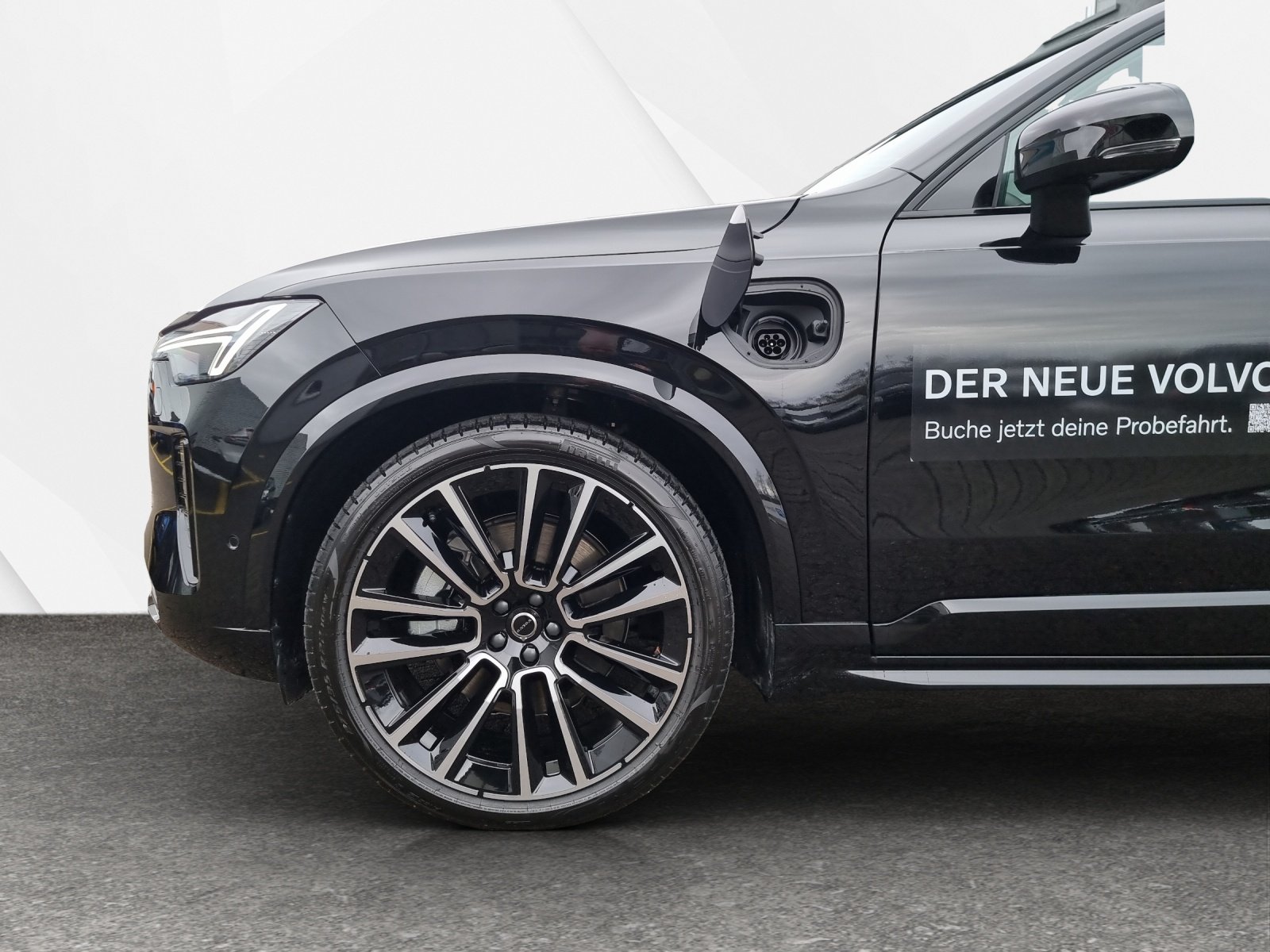 VOLVO XC90 2.0 T8 TE Ultra Dark eAWD, Plug-in-Hybrid Petrol/Electric, Ex-demonstrator, Automatic - 7