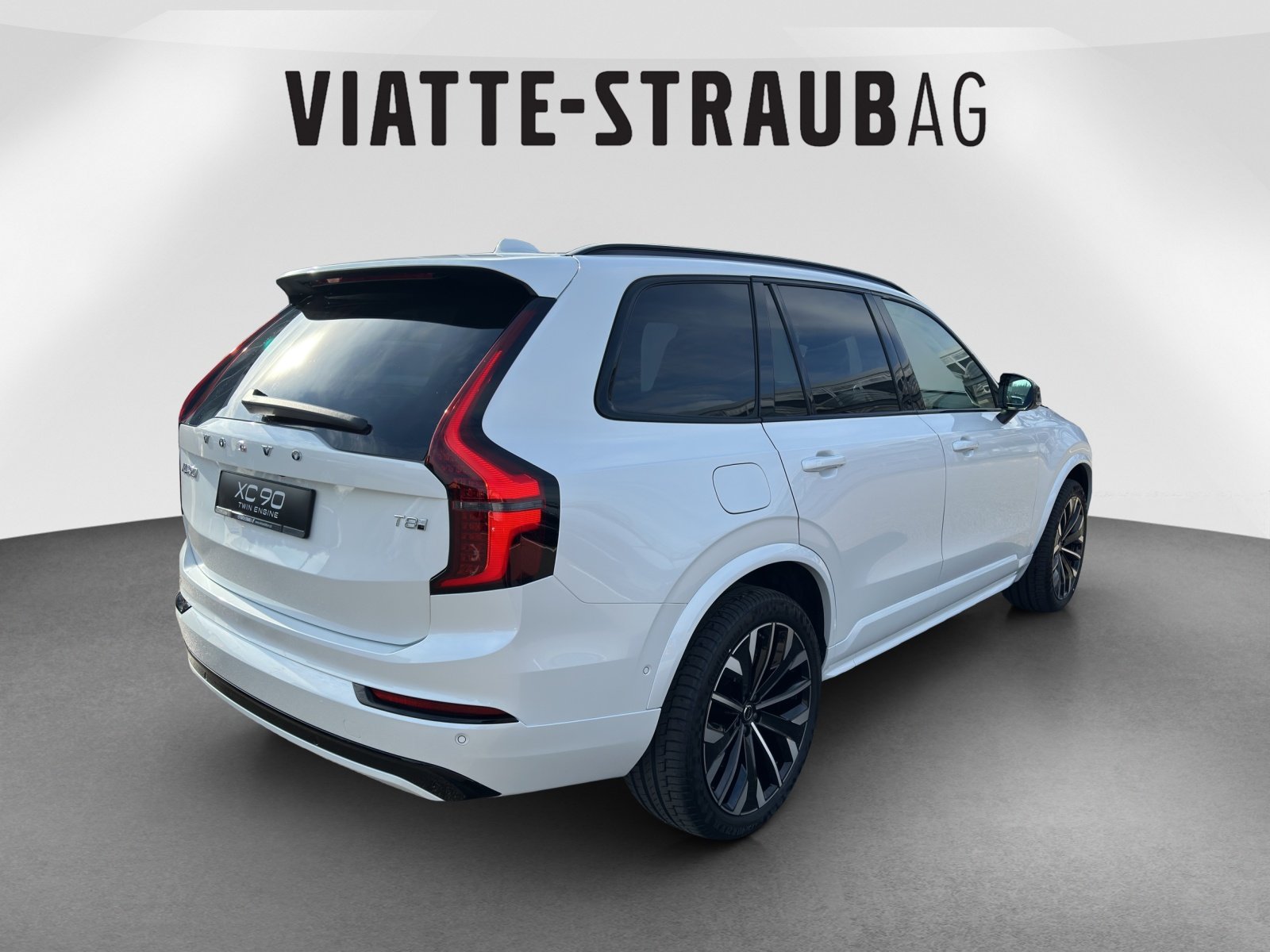 VOLVO XC90 2.0 T8 TE Ultra Dark eAWD, Hybride Rechargeable Essence/Électricité, Voiture de démonstration, Automatique - 3