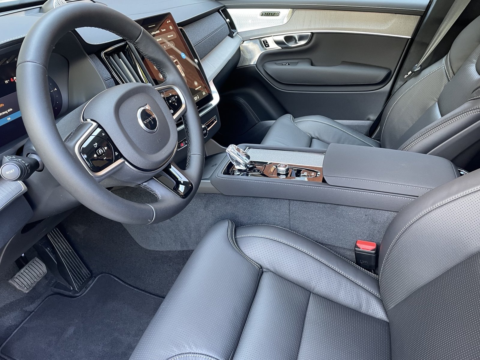 VOLVO XC90 2.0 T8 TE Ultra Dark eAWD, Voll-Hybrid Benzin/Elektro, Vorführwagen, Automatik - 4