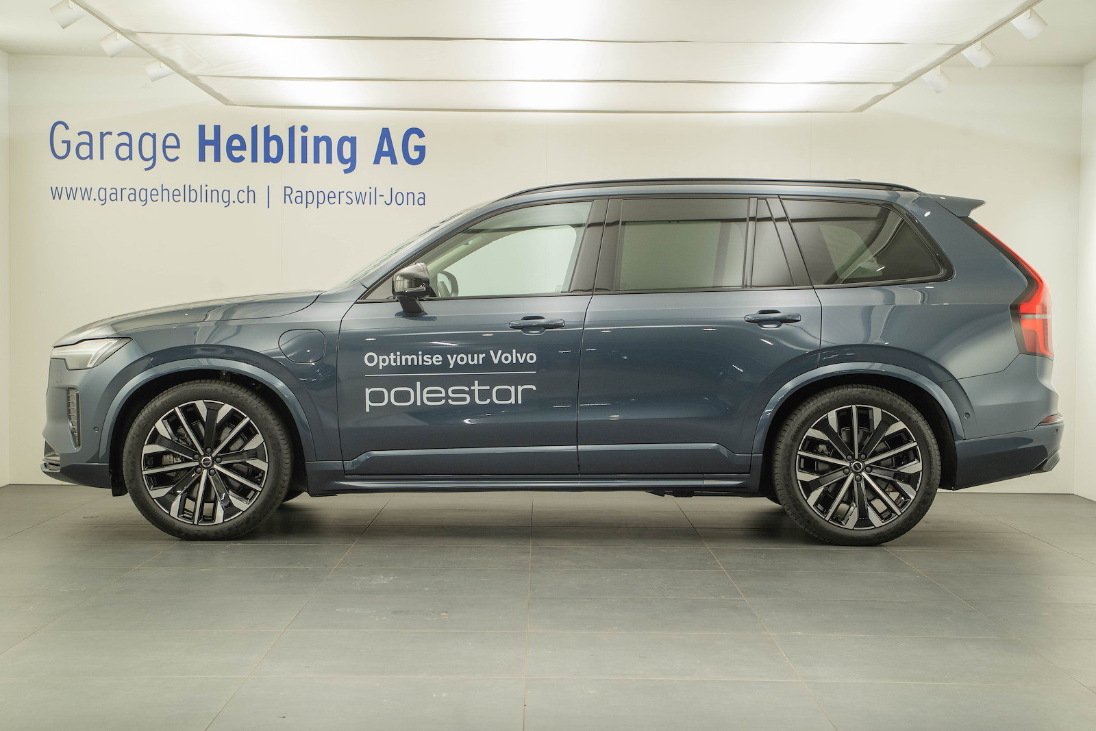 VOLVO XC90 2.0 T8 TE Ultra Dark eAWD, Hybride Rechargeable Essence/Électricité, Voiture de démonstration, Automatique - 3