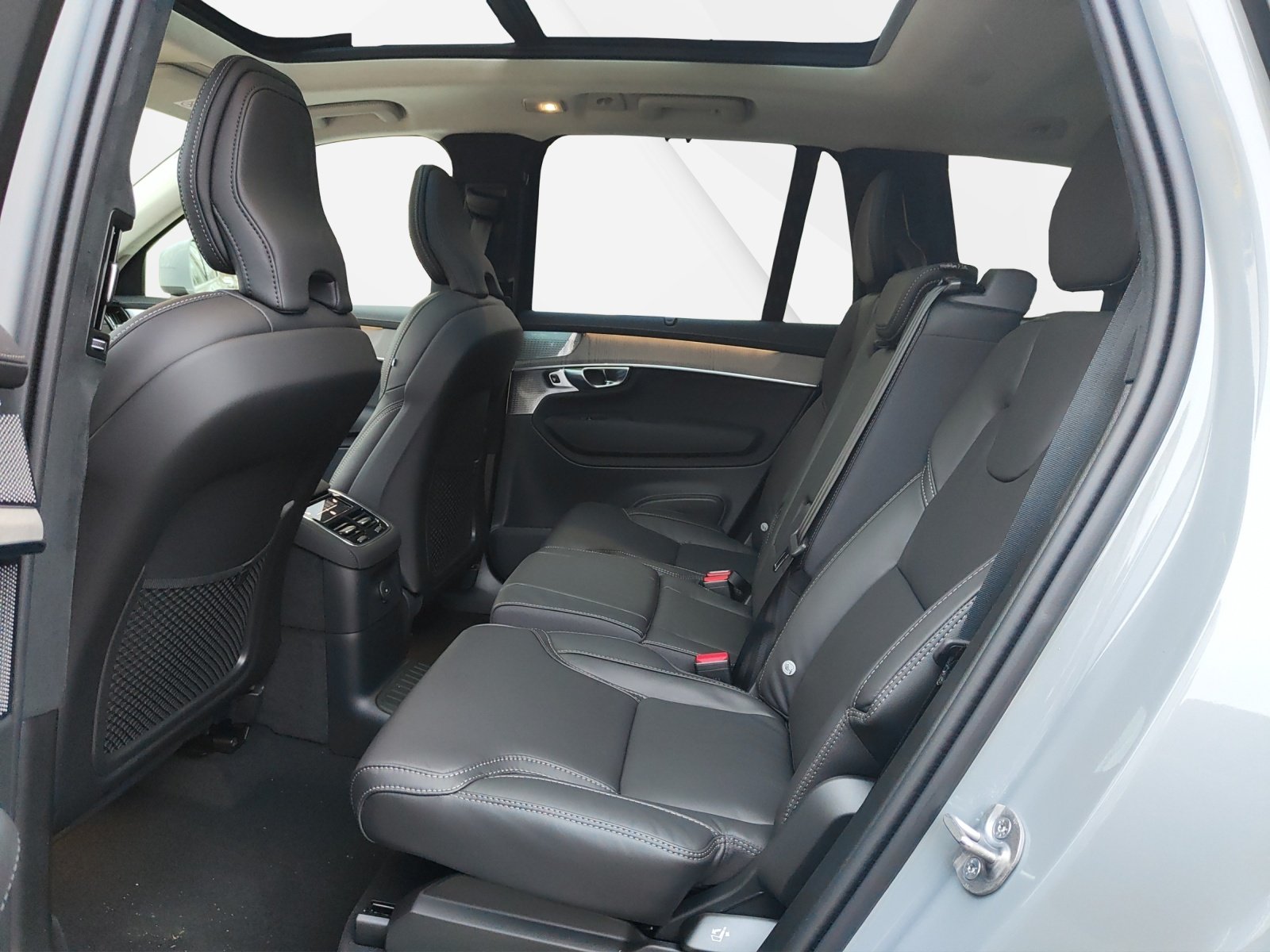 VOLVO XC90 2.0 T8 TE Ultra Bright 7P. eAWD, Plug-in-Hybrid Benzin/Elektro, Vorführwagen, Automatik - 5