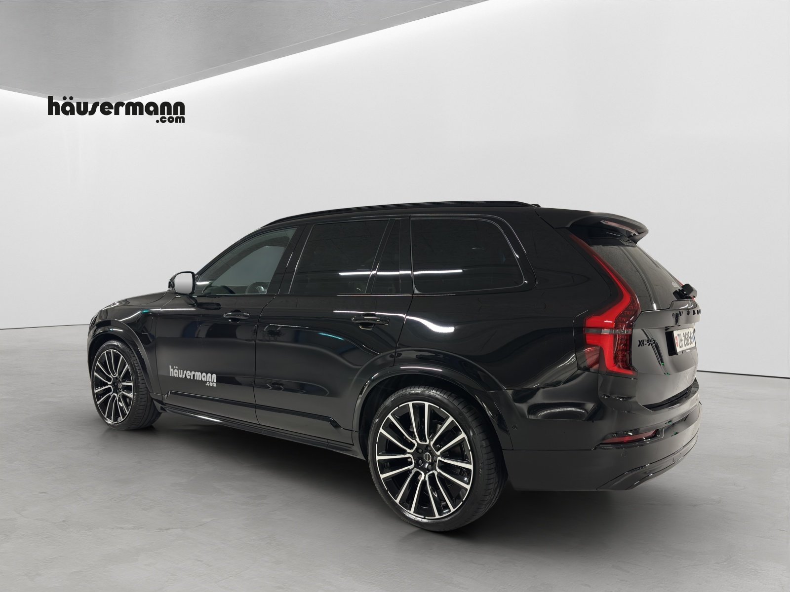 VOLVO XC90 2.0 T8 TE Black Edition eAWD, Hybride Rechargeable Essence/Électricité, Voiture de démonstration, Automatique - 3