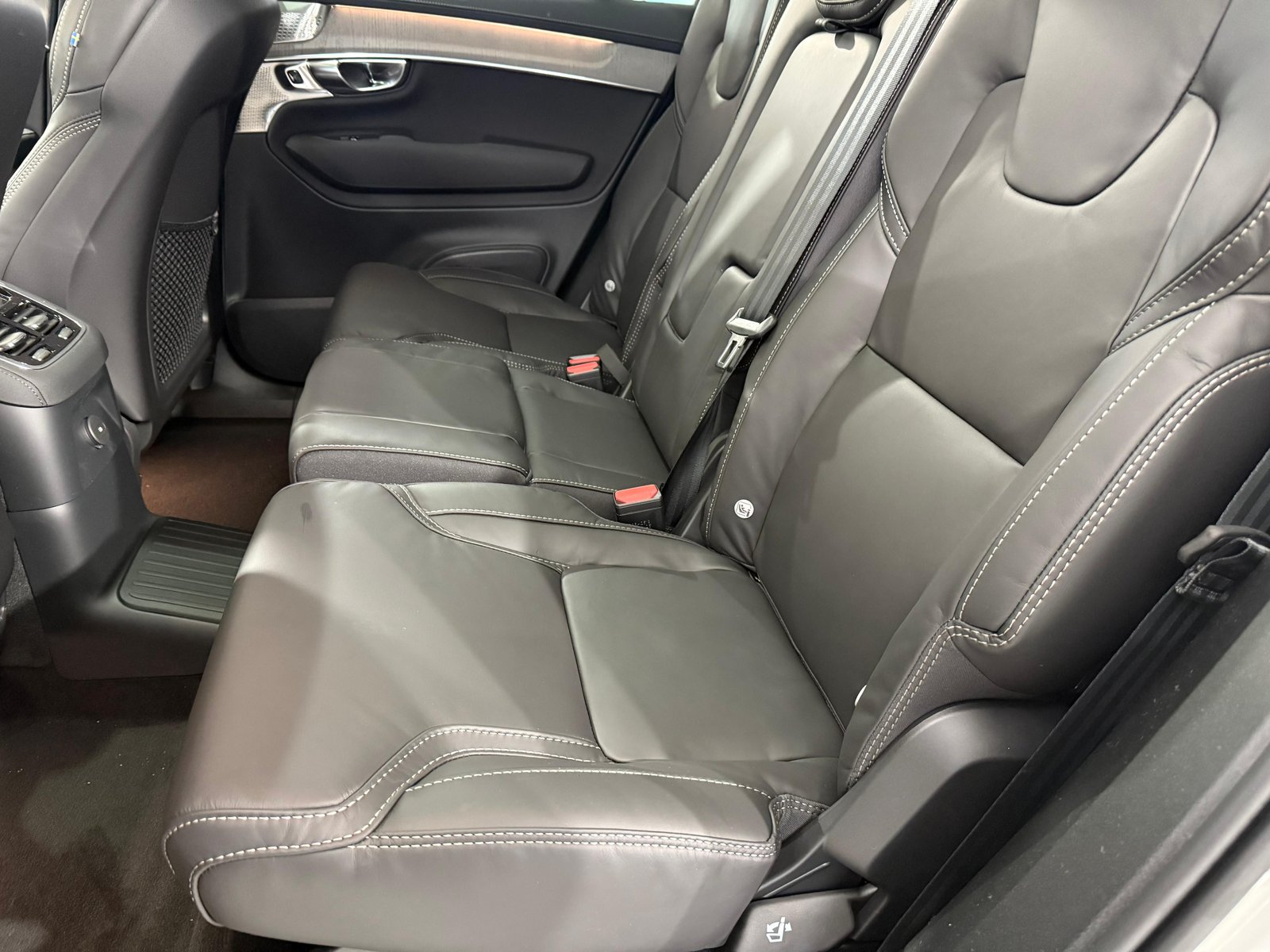 VOLVO XC90 2.0 T8 TE Ultra Bright eA, Hybride Intégral Essence/Électricité, Voiture de démonstration, Automatique - 6