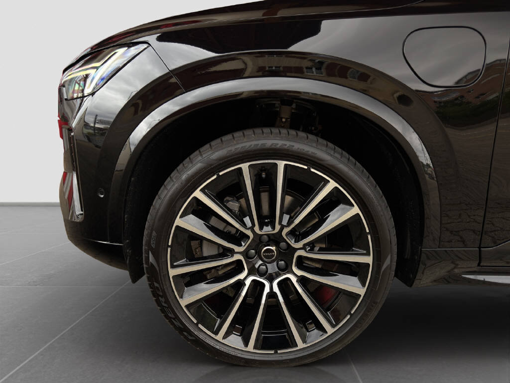 VOLVO XC90 2.0 T8 TE Black Edition 7P. eAWD, Plug-in-Hybrid Petrol/Electric, Ex-demonstrator, Automatic - 7