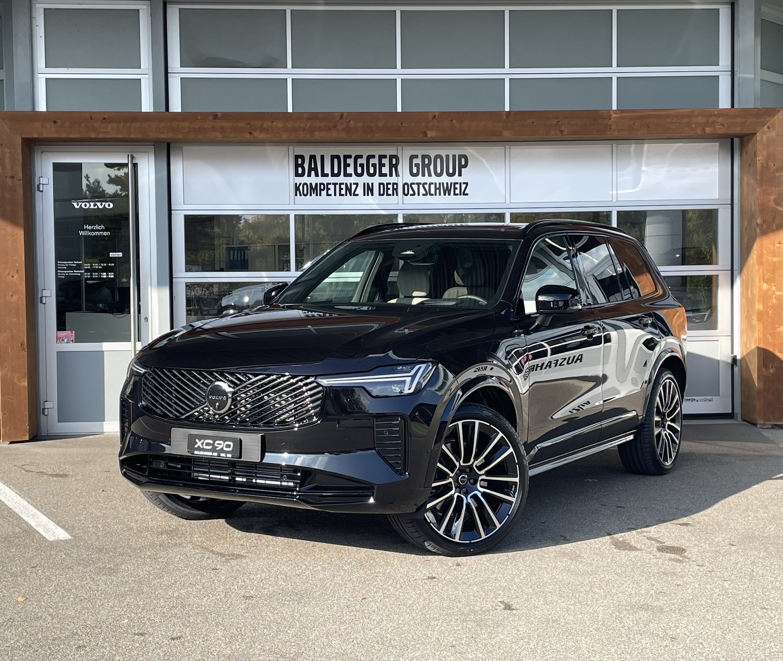 VOLVO XC90 2.0 T8 TE Ultra Dark eAWD