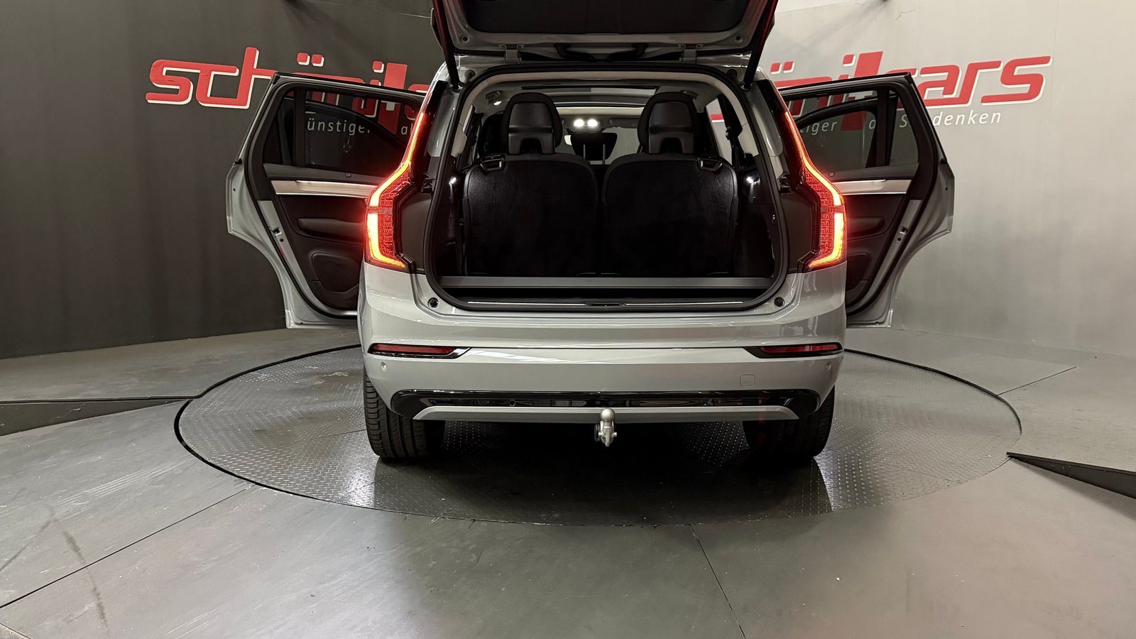 VOLVO XC90 T8 eAWD PluginHybrid Ultra Dark Geartronic AHK, Plug-in-Hybrid Benzina/Elettrica, Auto nuove, Automatico - 6