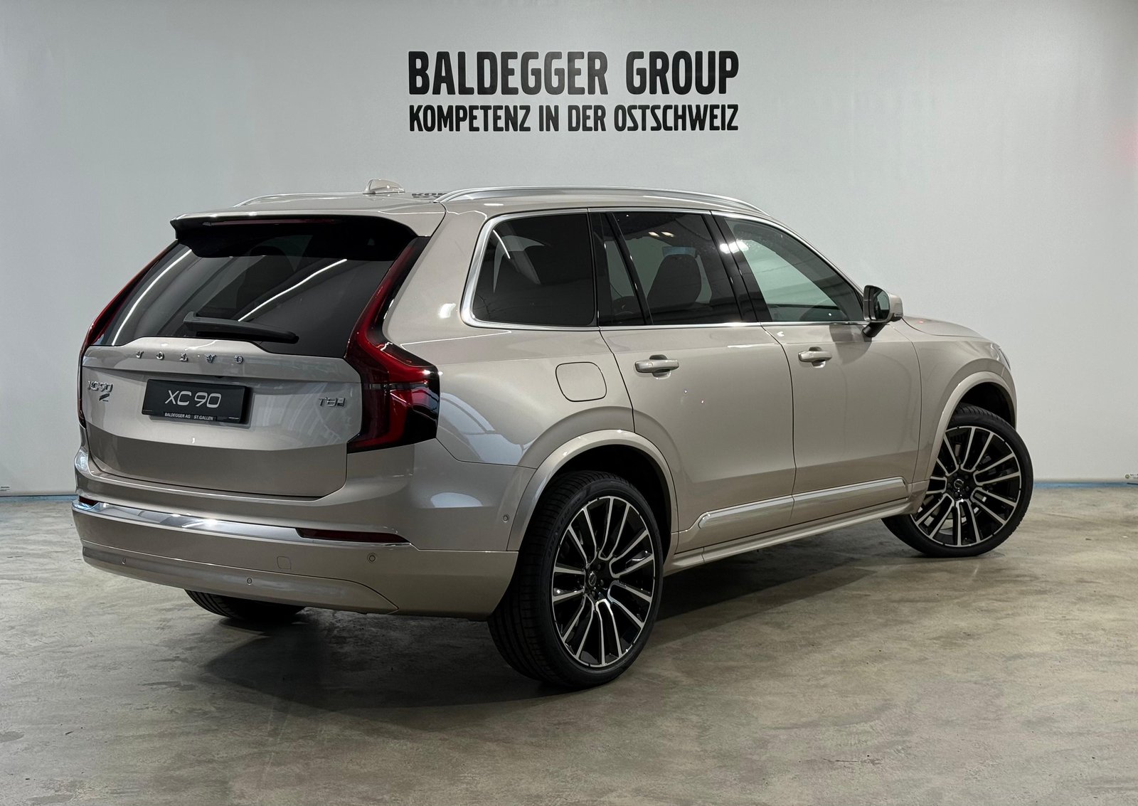 VOLVO XC90 2.0 T8 TE Ultra Bright eA, Hybride Integrale Benzina/Elettrica, Auto nuove, Automatico - 3
