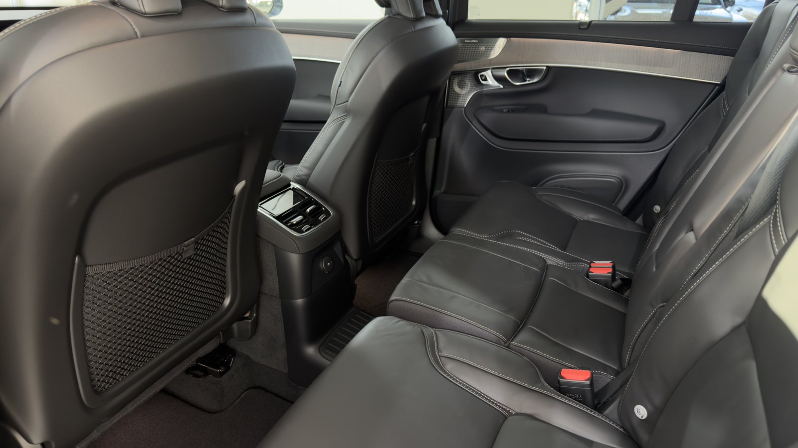 VOLVO XC90 2.0 T8 TE Ultra Bright eA, Hybride Integrale Benzina/Elettrica, Auto nuove, Automatico - 6