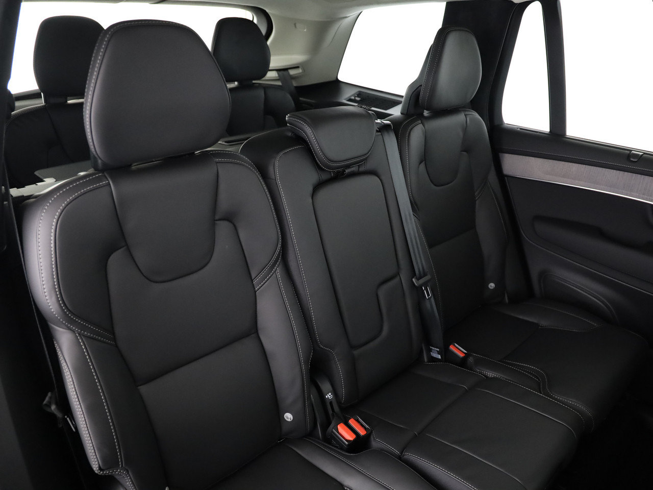 VOLVO XC90 2.0 T8 TE Xclusive/Ultra Dark eAWD, Hybride Rechargeable Essence/Électricité, Voiture nouvelle, Automatique - 5