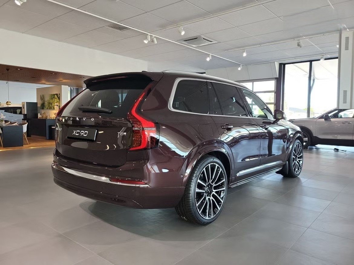 VOLVO XC90 T8 eAWD PluginHybrid Ultra Bright Geartronic, Hybride Rechargeable Essence/Électricité, Voiture nouvelle, Automatique - 3