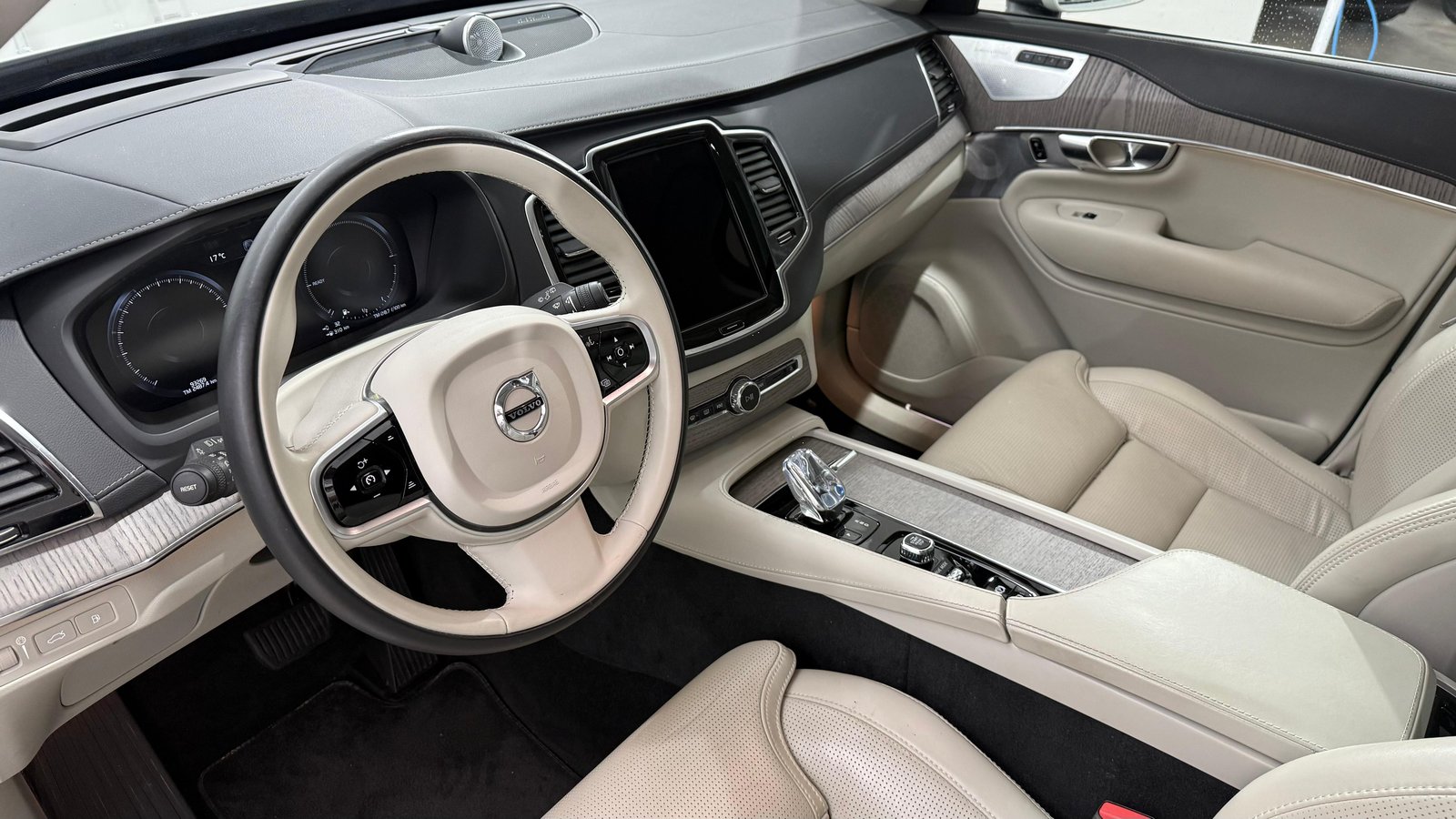 VOLVO XC90 2.0 T8 TE Inscription 7P., Voll-Hybrid Benzin/Elektro, Occasion / Gebraucht, Automat - 4