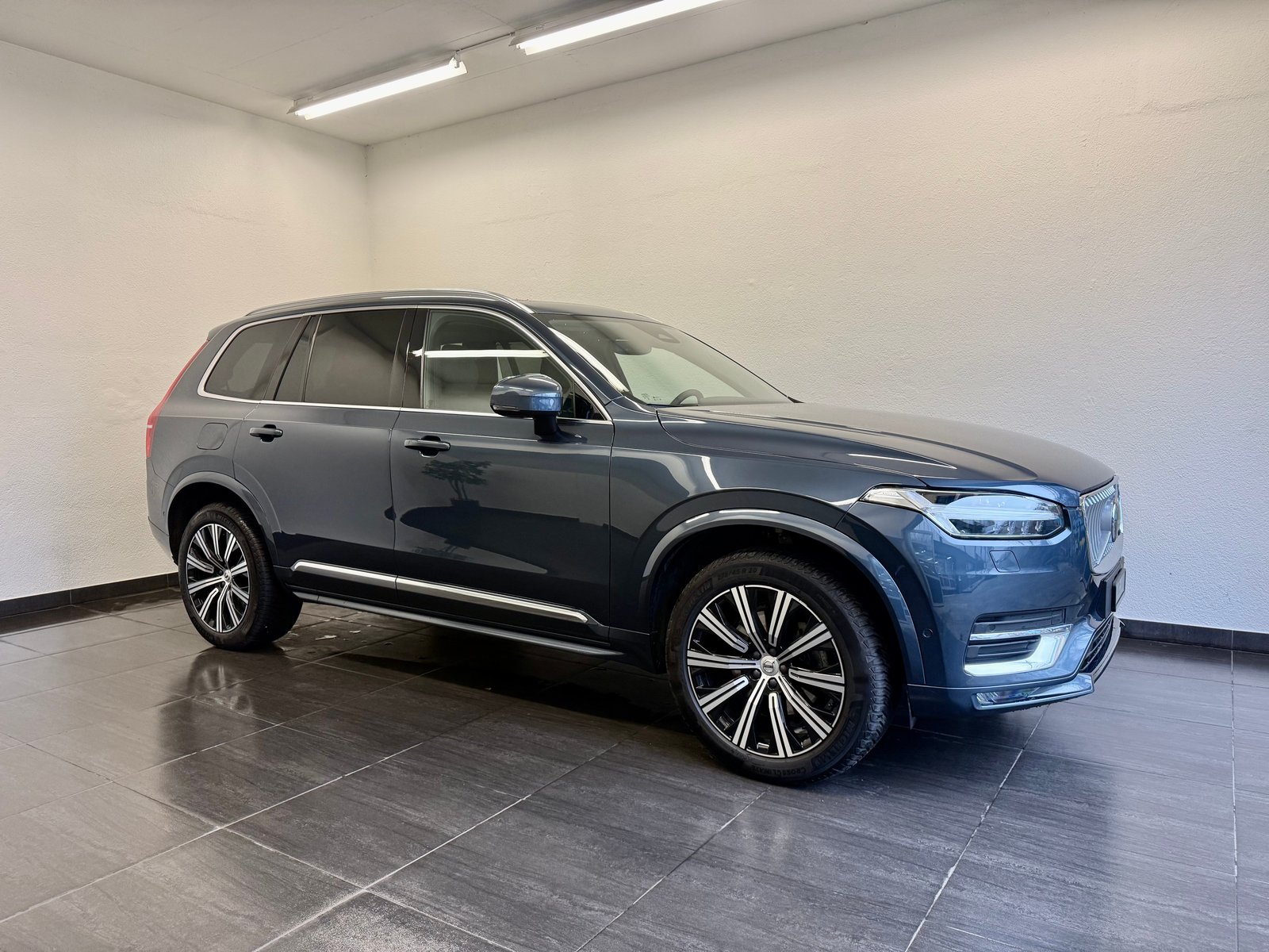 VOLVO XC90 B5 Diesel Mild Hybrid AWD Plus Bright Geartronic, Mild-Hybrid Diesel/Elektro, Occasion / Gebraucht, Automat