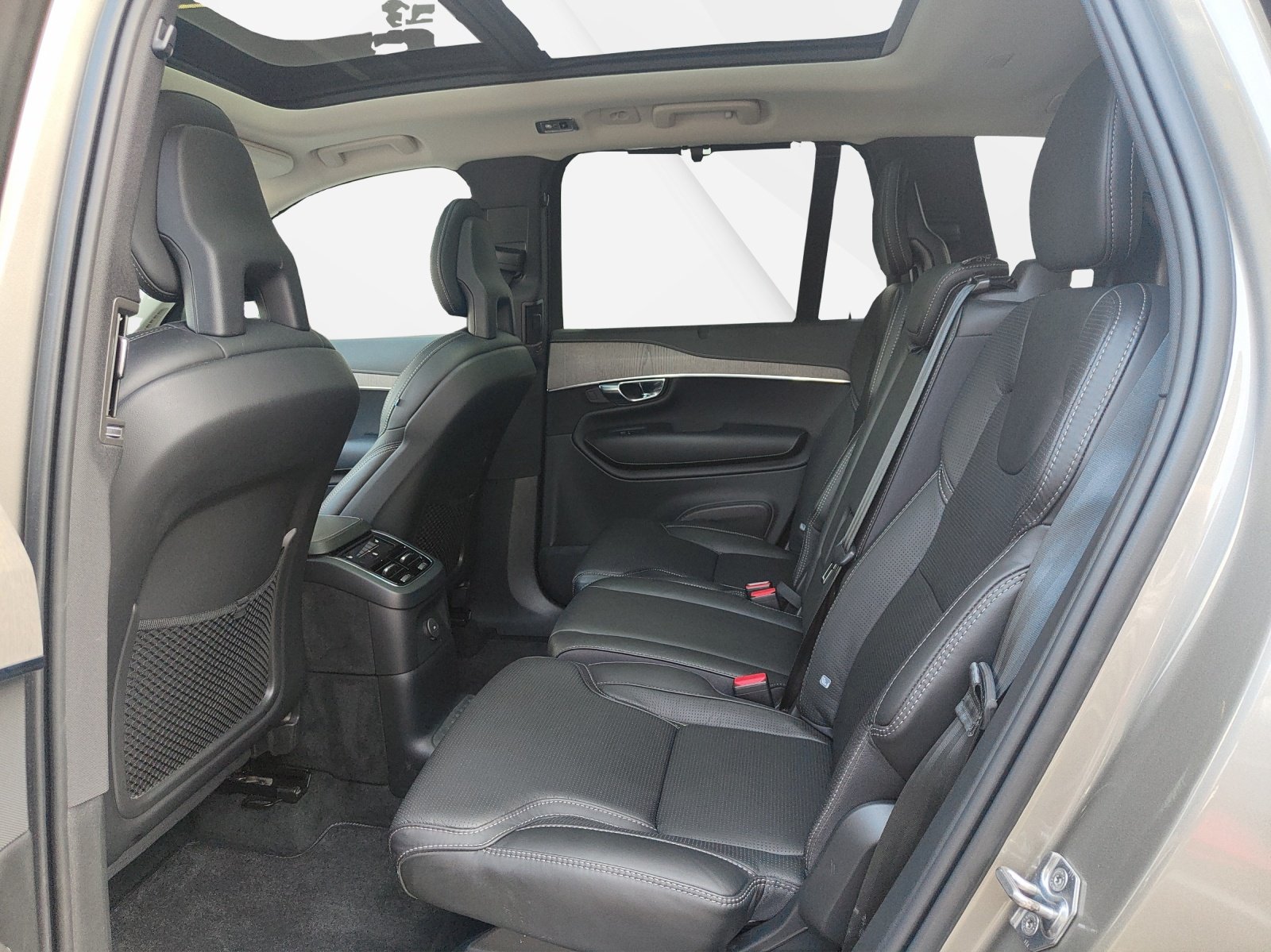 VOLVO XC90 2.0 T8 TE Inscription 7P. eAWD, Hybride Rechargeable Essence/Électricité, Occasion / Utilisé, Automatique - 5