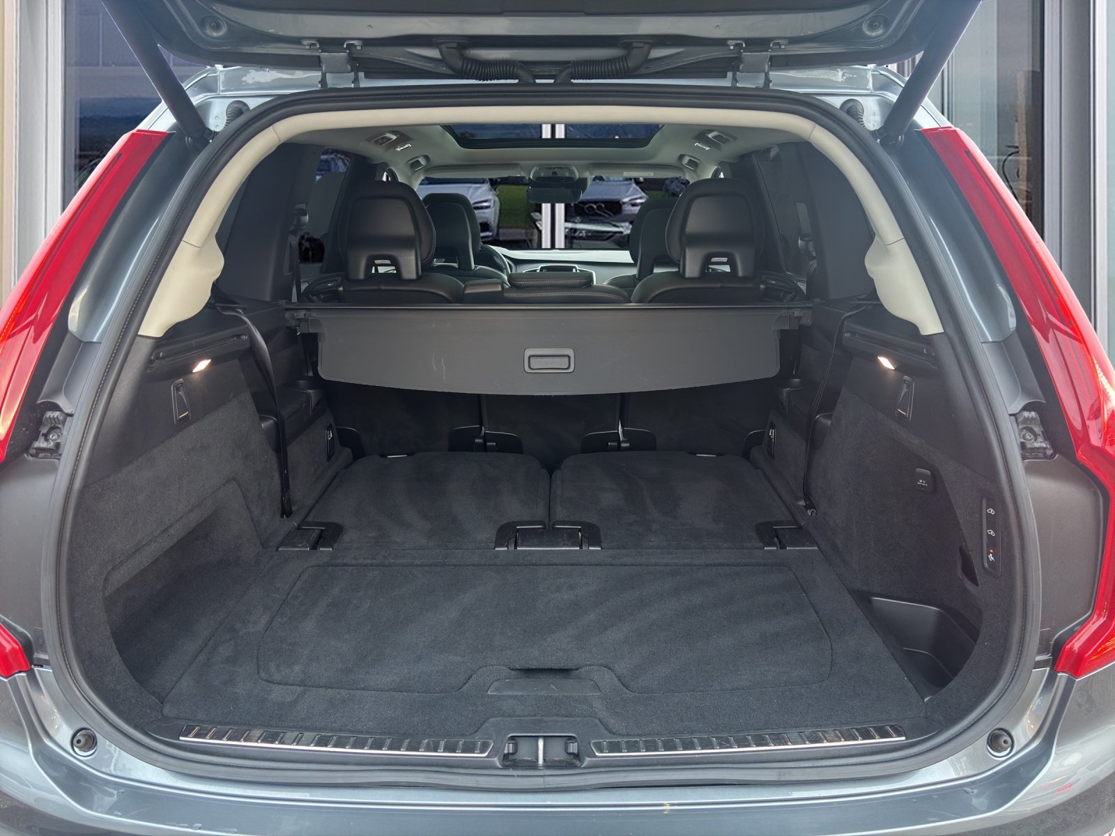 VOLVO XC90 2.0 B5 MH Inscription 7P. AWD, Mild-Hybrid Diesel/Elektro, Occasion / Gebraucht, Automat - 7