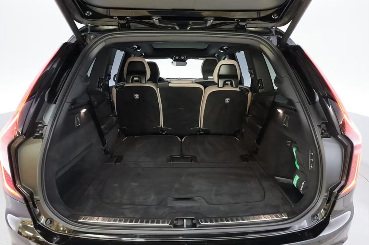 VOLVO XC90 T8 eAWD PluginHybrid Ultra Bright Geartronic, Hybride Rechargeable Essence/Électricité, Voiture de démonstration, Automatique - 4