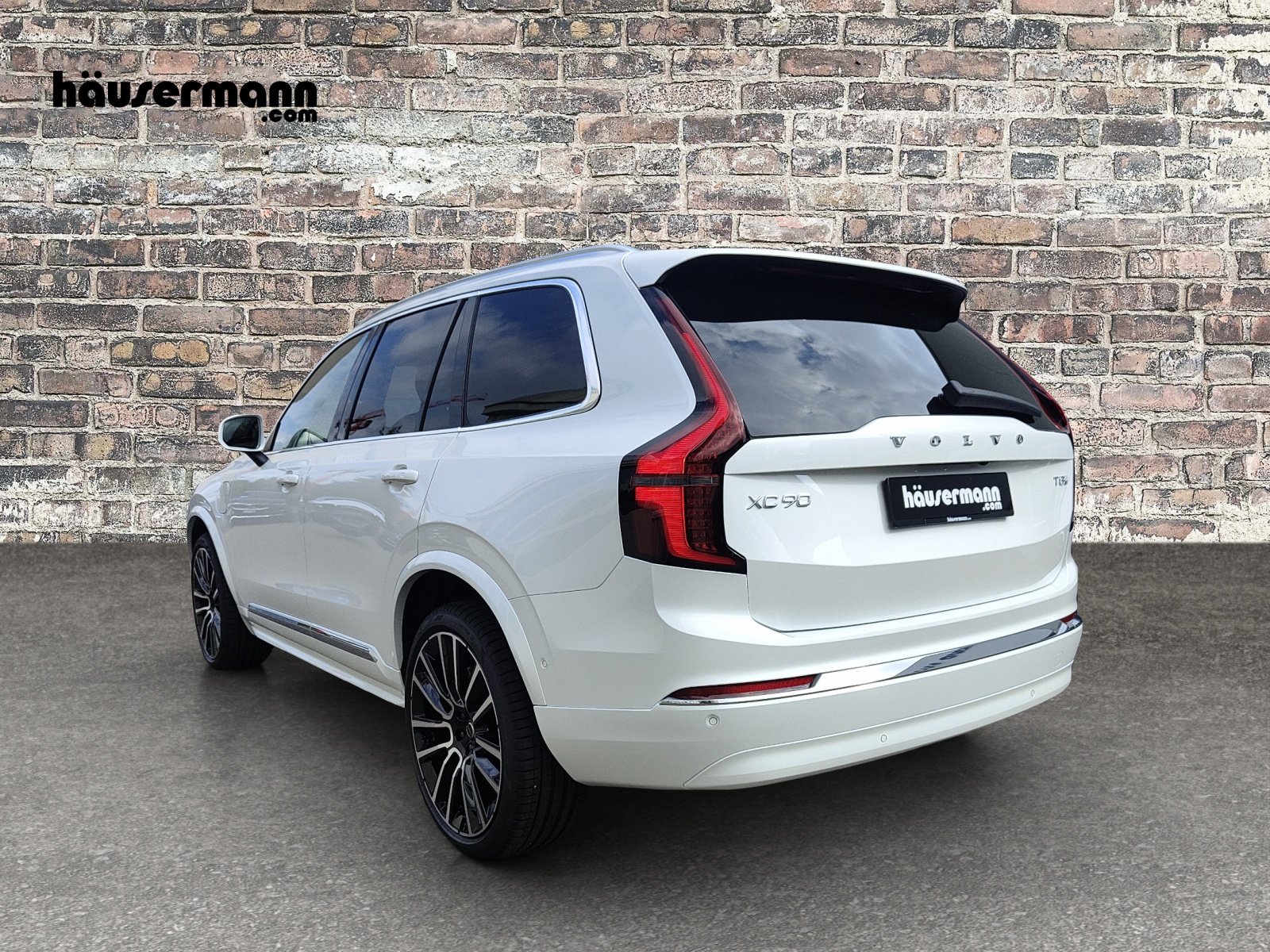 VOLVO XC90 2.0 T8 TE Ultra Bright eAWD, Plug-in-Hybrid Petrol/Electric, Ex-demonstrator, Automatic - 3