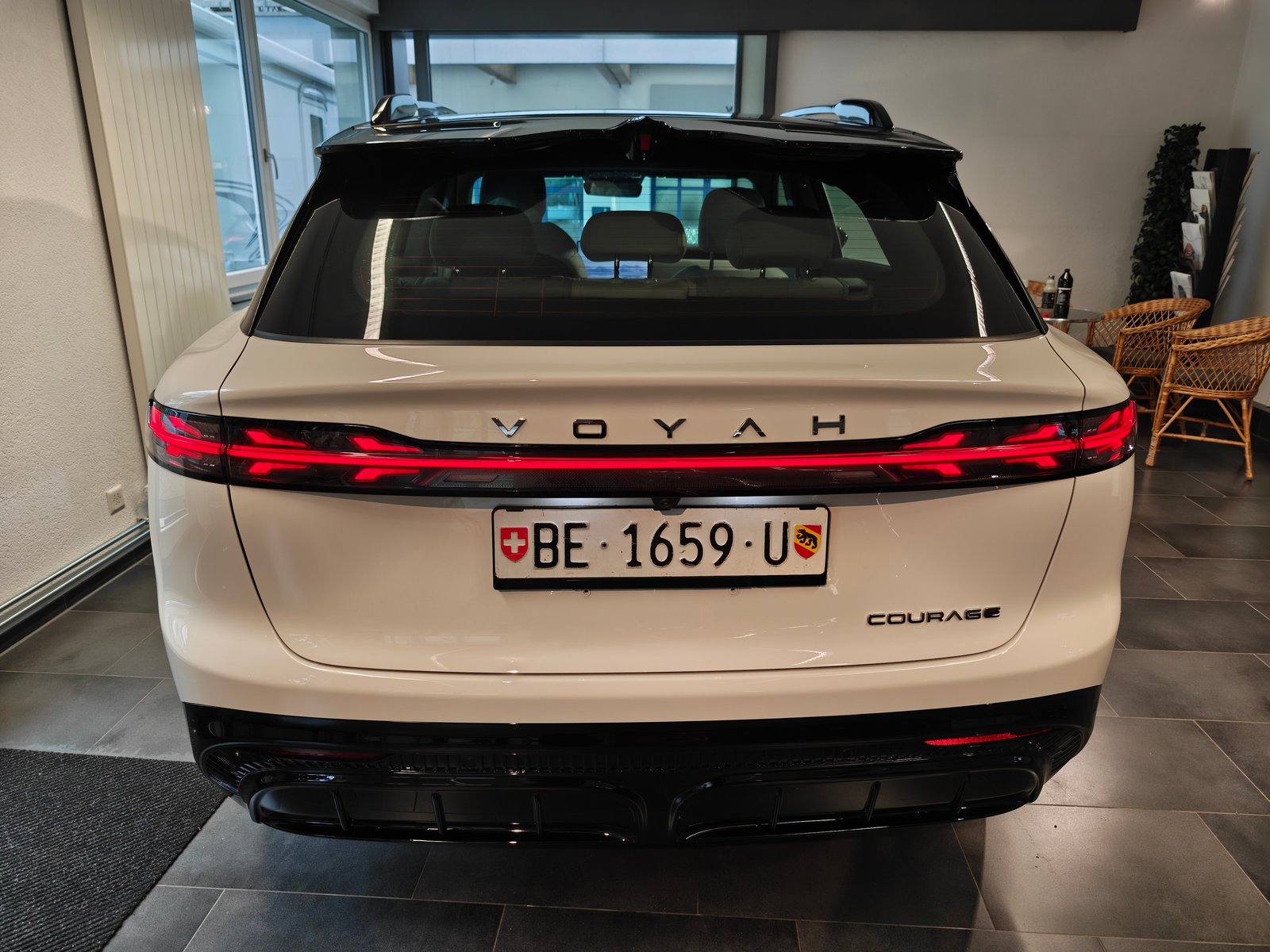 VOYAH Voyah Courage, Electric, New car, Automatic - 7