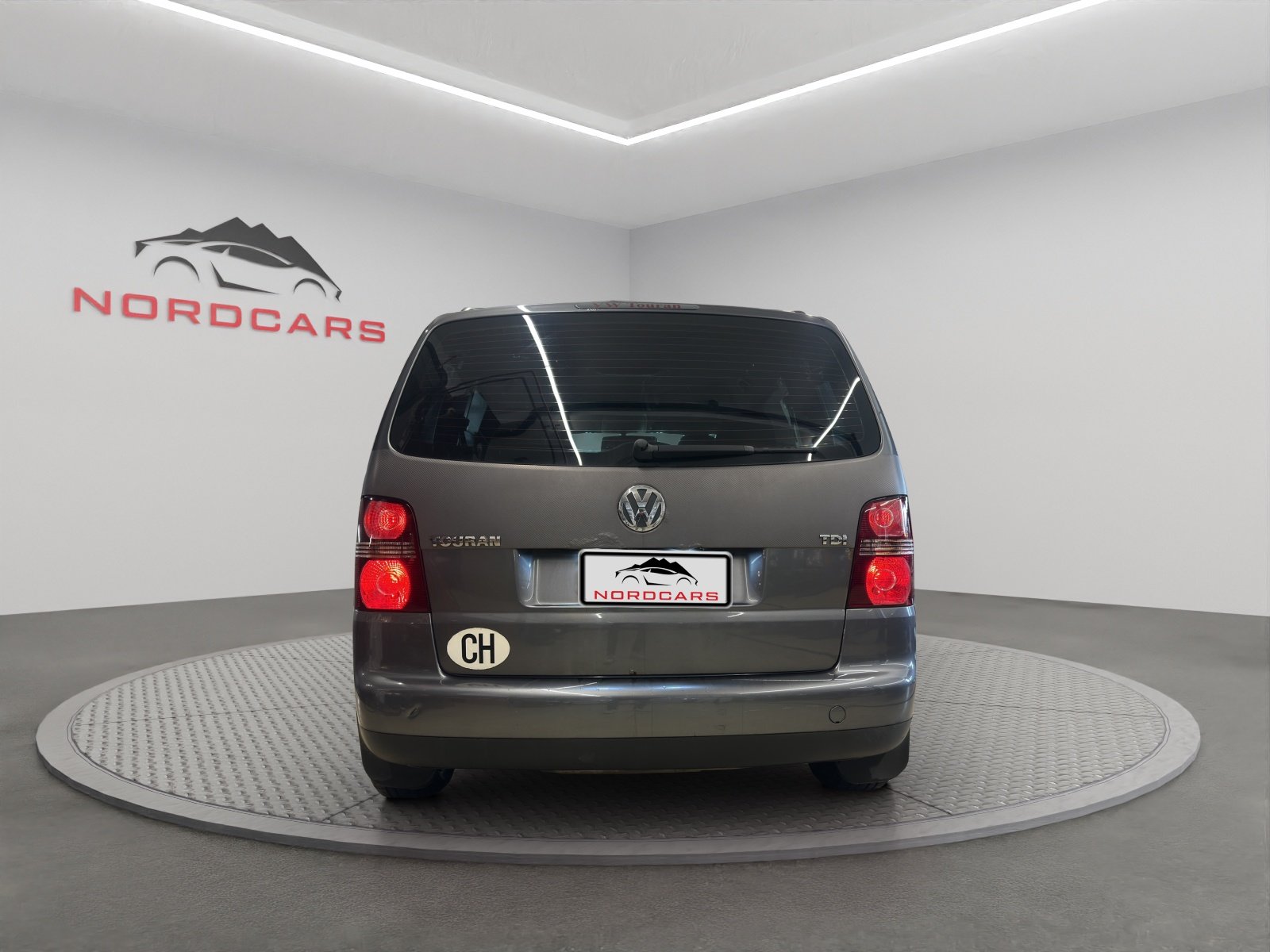 VW 1.9 TDI DSG, Diesel, Second hand / Used, Automatic - 4