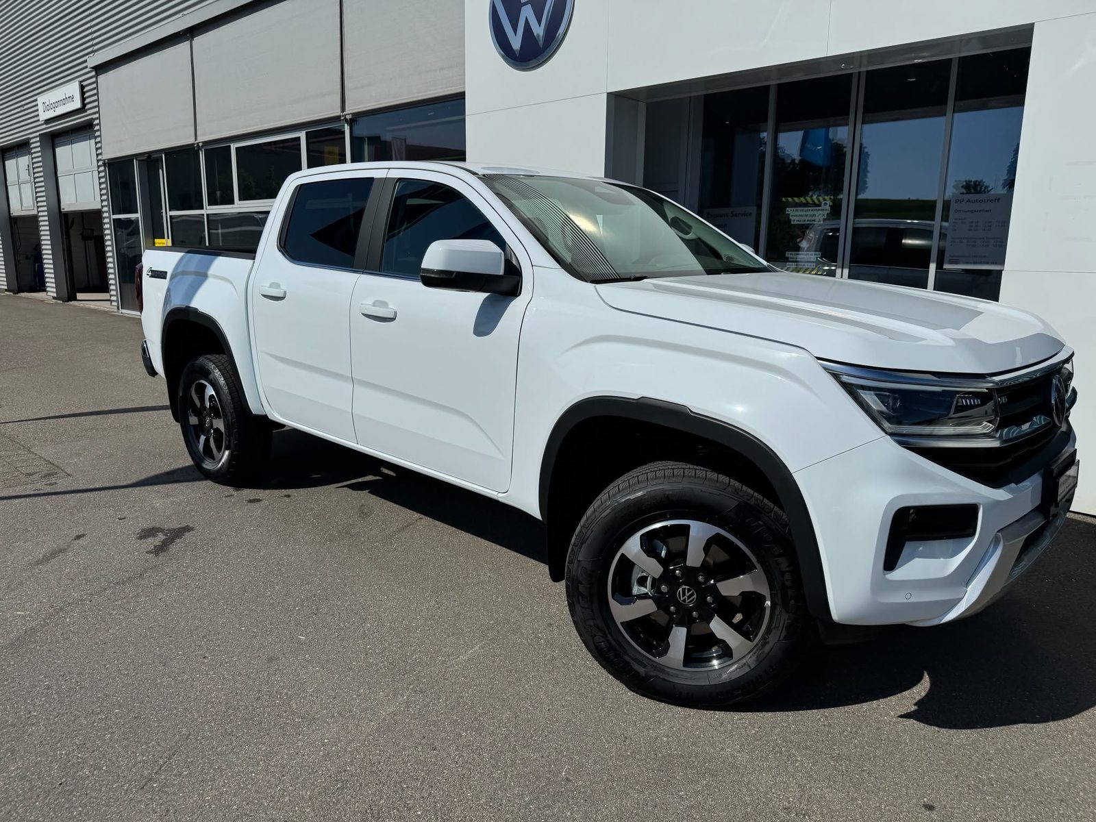 VW Amarok DoubleCab Style Basic, Diesel, New car, Automatic - 2